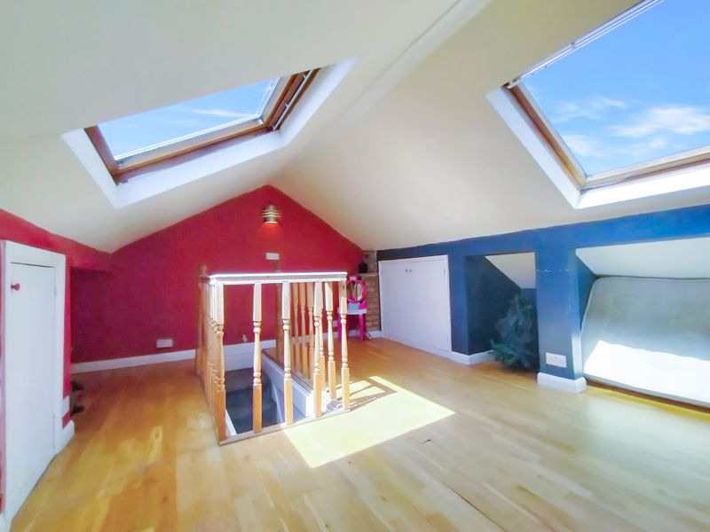 Photo 19- click for photo gallery